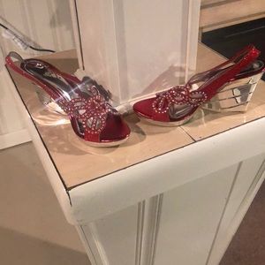Gorgeous red heels